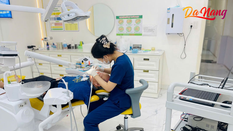 Nha-khoa-saigon-dentist-thanhphodanang