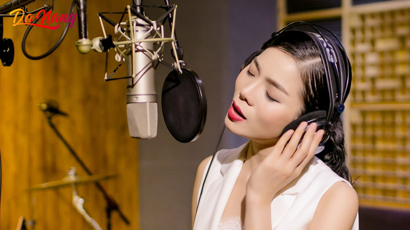 Top-9-phong-thu-am-da-nang-dang-cap-va-chuyen-nghiep-nhat-thanhphodanang