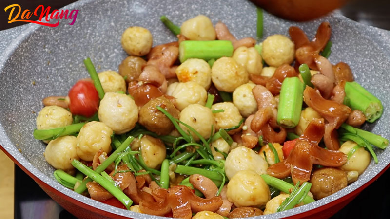 Ca-vien-chien-nuoc-mam-anh-hieu-bia-1-thanhphodanang