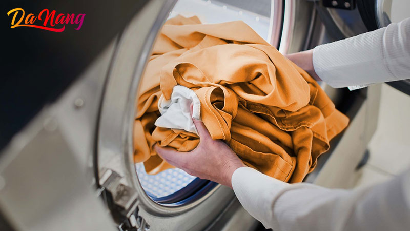 Giat-ui-ht-laundry-1-thanhphodanang