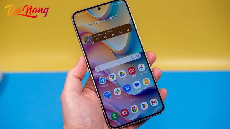 Top-10-cua-hang-ban-dien-thoai-o-da-nang-chinh-hang-gia-tot-1-thanhphodanang
