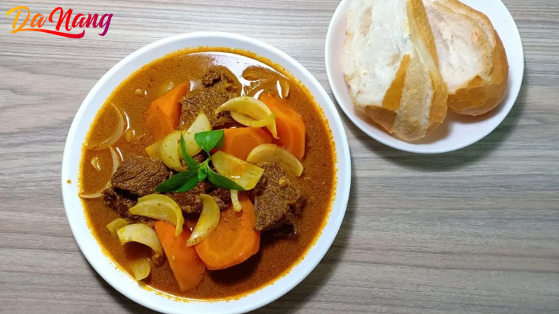 Banh-mi-op-la-thanh-hoa-1-thanhphodanang