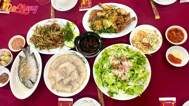 Com-nieu-nha-do-1-thanhphodanang