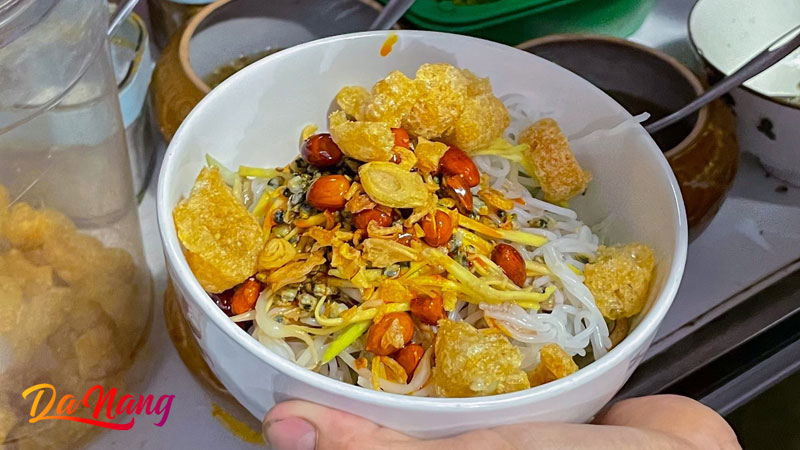 Quan-bun-hen-hien-1-thanhphodanang