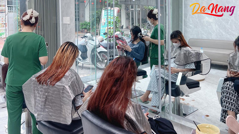 Thai-hair-salon-1-thanhphodanang