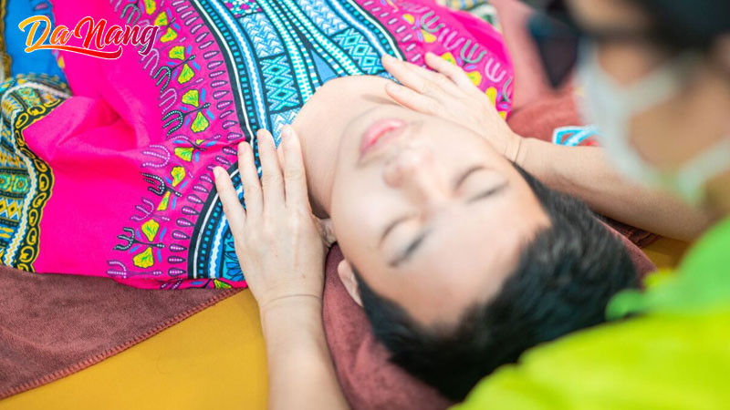 Top-7-dich-vu-massage-nguoi-mu-o-da-nang-thu-gian-lanh-manh-1-thanhphodanang