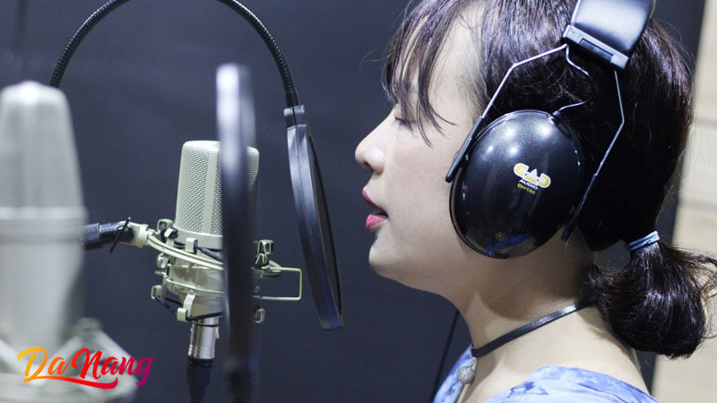 Feel-sound-records-1-thanhphodanang