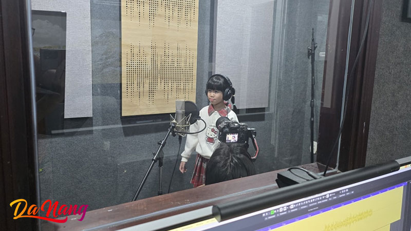 Le-bao-records-1-thanhphodanang