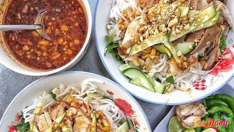 Top-11-quan-ban-bun-mam-da-nang-an-la-me-dam