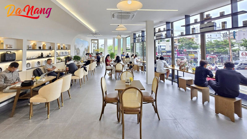 Top-5-quan-cafe-o-duong-2-9-da-nang-view-dep-thuc-uong-ngon-thanhphodanang