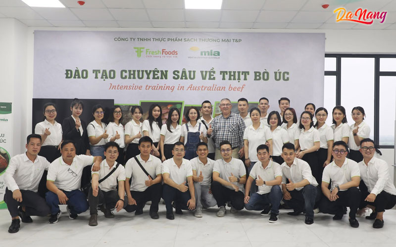Cong-ty-tnhh-thuc-pham-sach-thuong-mai-t-p-thanhphodanang
