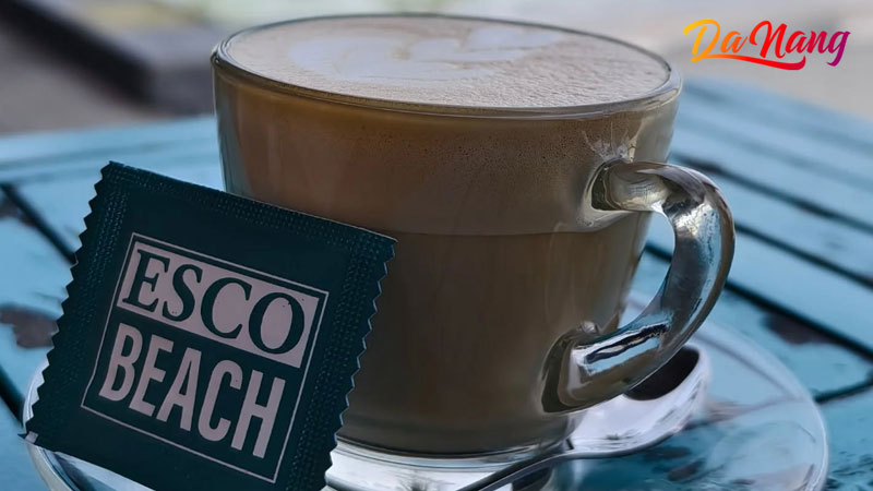 Quan-cafe-esco-beach-1-thanhphodanang