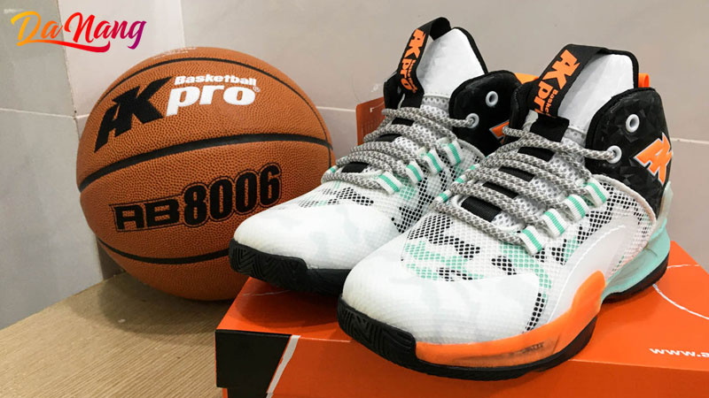 Top-5-shop-giay-bong-ro-o-da-nang-danh-cho-dan-the-thao-thanhphodanang