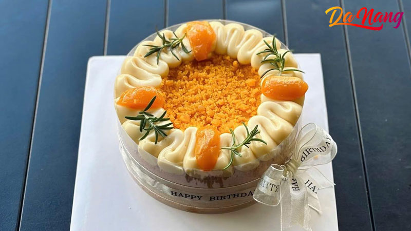 Bong-lan-trung-muoi-me-kem-thanhphodanang