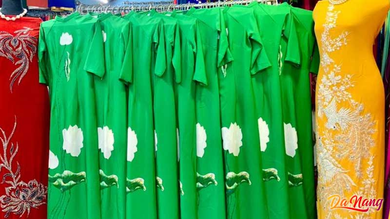 Ao-dai-may-san-o-da-nang