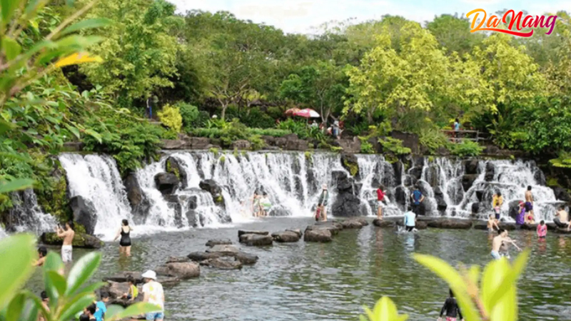 Khu-du-lich-sinh-thai-suoi-mo