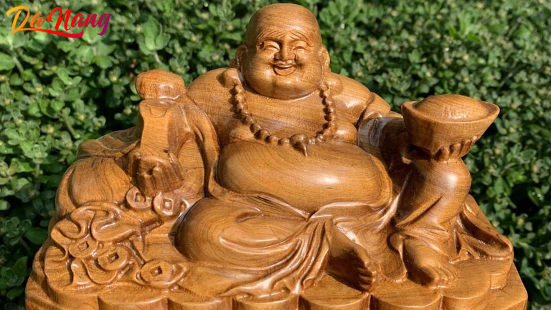 Top-5-noi-mua-tuong-phat-de-xe-o-to-o-da-nang-phong-thuy-1-thanhphodanang