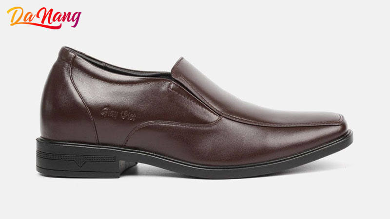 Top-5-shop-giay-tang-chieu-cao-nam-o-da-nang-duoc-tin-chon-1-thanhphodanang
