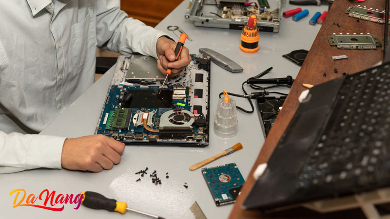 Dang-ly-computer-1-thanhphodanang