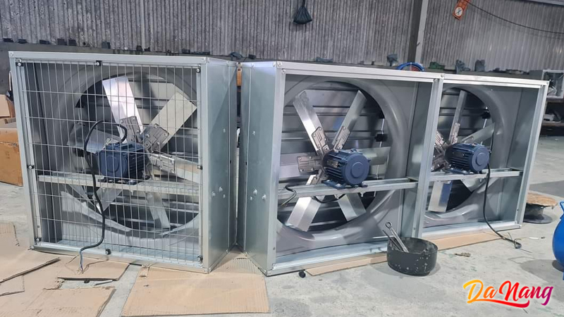 Quat-thong-gio-vuong-o-da-nang