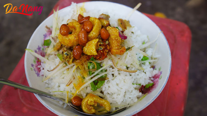 Com-bun-hen-o-giao-thanhphodanang