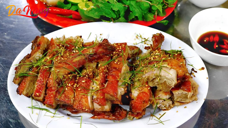 Quan-nhau-binh-dan-70-thanhphodanang