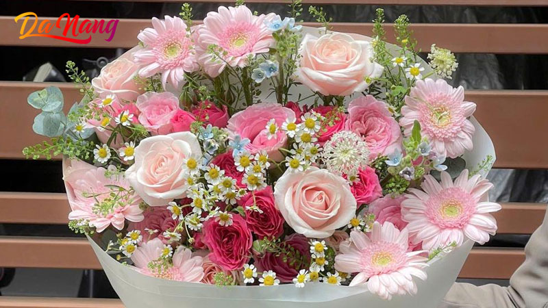 Top-10-shop-hoa-tuoi-o-quan-thanh-khe-tuoi-dep-gia-ca-hop-ly-thanhphodanang