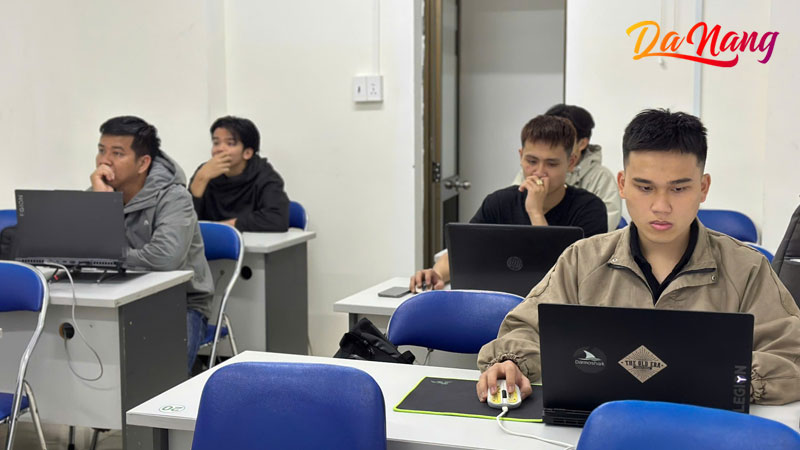 Softech-arena-thanhphodanang