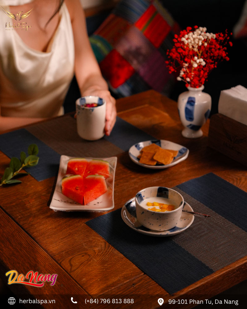 Herbal-spa-dau-an-tay-bac-trong-hanh-trinh-thu-gian-tai-da-nang-va-hoi-an-4